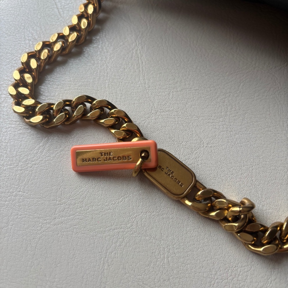 Marc Jacobs The Status Leather Crossbody Bag - Picture 7 of 10